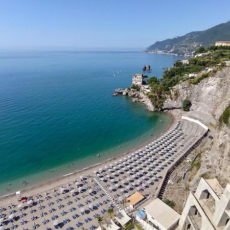 Diana Apartment Salerno Buitenkant foto